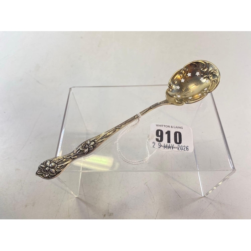 Lot 910       