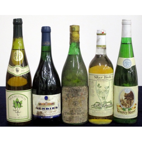 293 - 1 bt Moorlynch Medium Dry White 1989 ms 1 bt Denbies Heart of Oak 1992 bs, stl 1 bt De Uva Chenin Bl... 