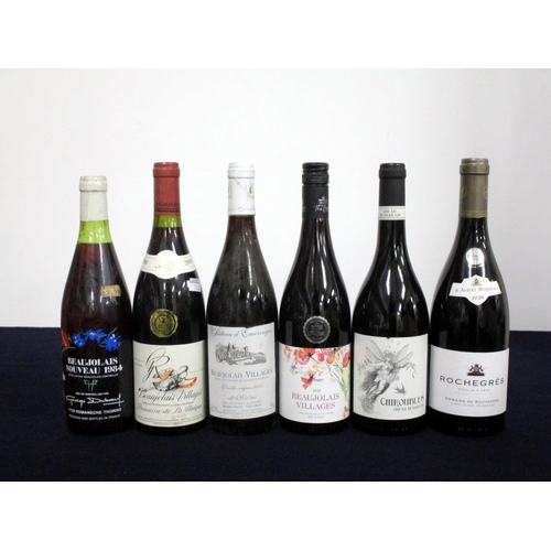 58 - 1 bt Beaujolais Nouveau 1984 Georges Duboeuf vts sl bs 1 bt Beaujolais Villages 2000 Dom de la Plaig... 