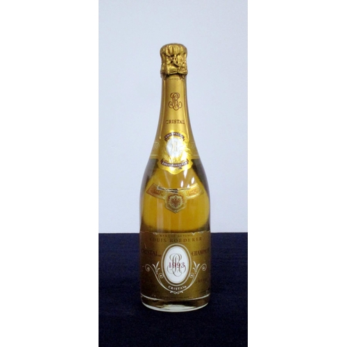 637 - 1 bt Louis Roederer Cristal Champagne 1993 vsl nt (edge of) labels