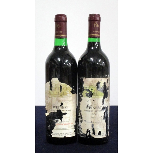 682 - 1 bt Weinert Cabernet Sauvignon 1985 Mendoza i.n, bs, torn/cdl 1 bt Weinert Cabernet Sauvignon Vinta... 