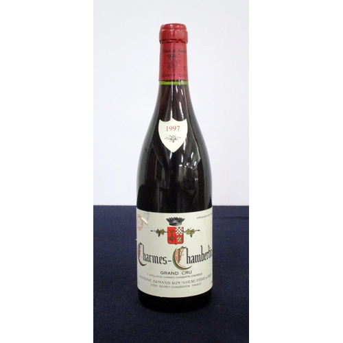 866 - 1 bt Charmes-Chambertin Grand Cru 1997 Dom Armand Rousseau Père et Fils, hf/i.n, vsl scuffed label