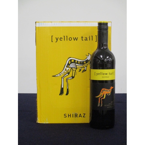 676 - 6 bts Yellow Tail Shiraz 2021 S E Australia