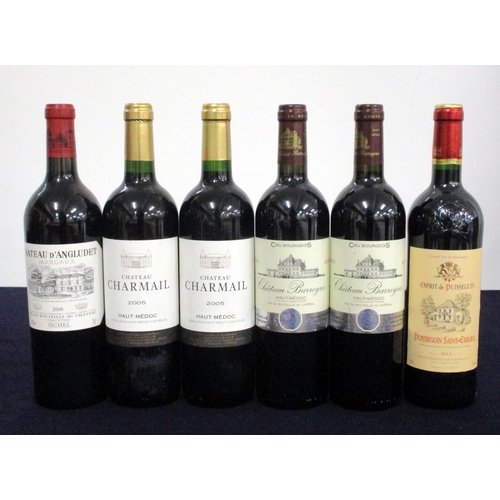 678 - 1  bt Ch. d'Angludet 2000 Cantenac (Margaux) Cru Bourgeois Exceptionnel  i.n, vsl ntl 2 bts Ch. Char... 