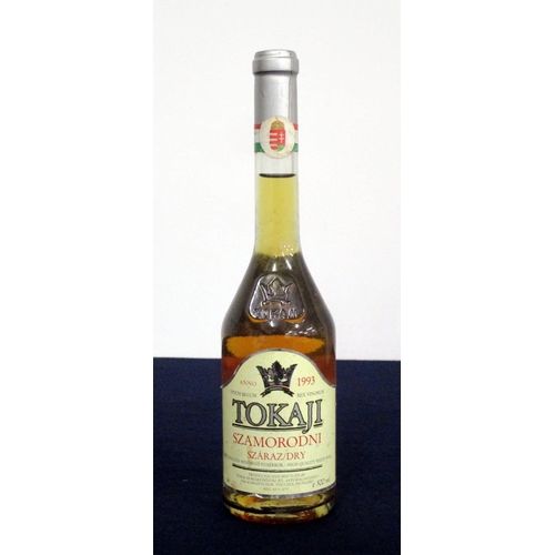 365 - 1 50-cl bt Tokaji Szamorodni Száraz/Dry Tokaji Kereskedohaz 1993 vsl bs stl