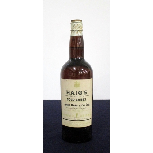 499 - 1 believed 26 2/3 fl oz bt Haig's Gold Label hf sprung cap