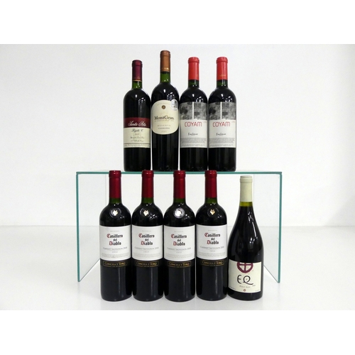 584 - 1 bt Santa Rita Triple C Premium Red Wine 1997 Maipo Valley vts 1 bt MontGras Carmenère Reserva 2005... 
