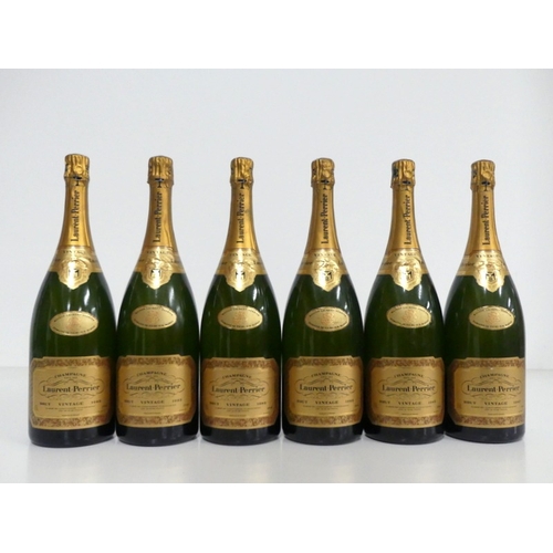 143 - 6 magnums Laurent Perrier Brut Vintage 1985 vsl bs, vsl oxidised foils