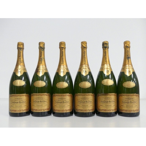 146 - 6 magnums Laurent Perrier Brut Vintage 1985 vsl bs, vsl oxidised foils