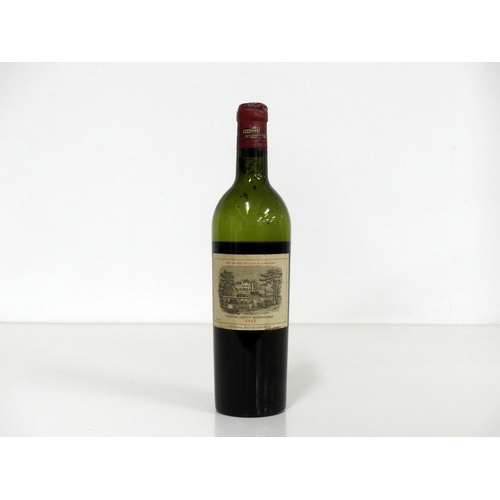 103 - 1 bt Ch. Lafite-Rothschild 1952 Pauillac, 1er Cru Classé, foil damage ullaged-40%