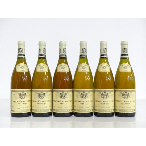 114 - 6 bts Corton-Charlemagne Grand Cru 2000 owc Louis Jadot   3 i.n, 3 vts