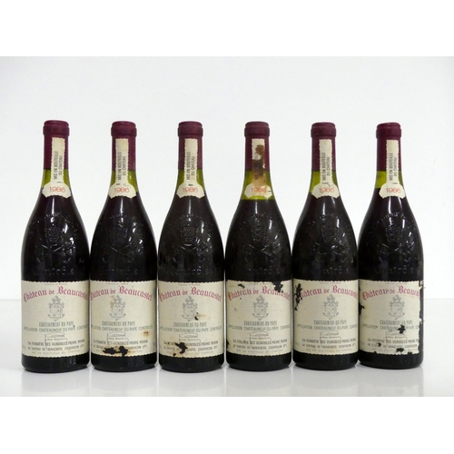 180 - 6 bts Châteauneuf du Pape 1986 Ch. de Beaucastel, 4 us, 1 ms/us, 1 lms/ms, bs, sl cdl