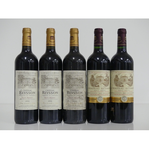 336 - 3 bts Ch. Reysson Reserve du Château 2004 Haut-Médoc Cru Bourgeois Superieur i.n, sl bs, sl stl, sl ... 