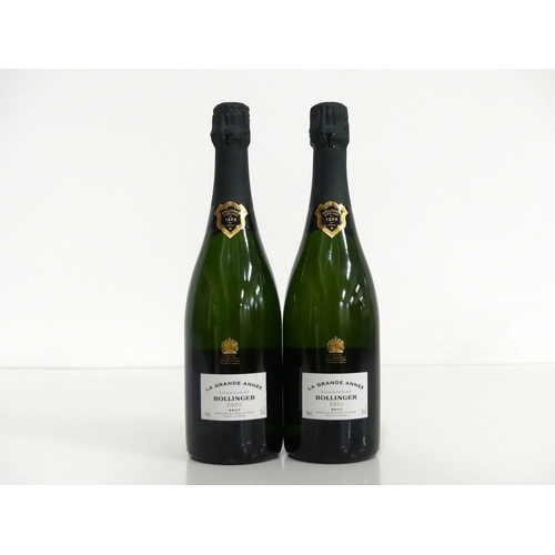 697 - 2 bts Bollinger La Grande Année Brut Champagne 2002