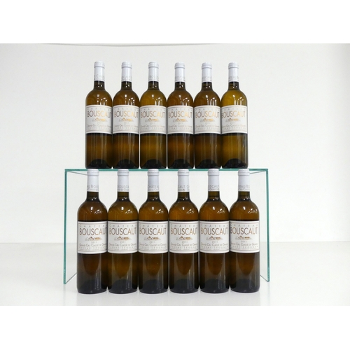 933 - 12 bts Ch. Bouscaut 2011 owc Péssac-Léognan Grand Cru Classé de Graves i.n