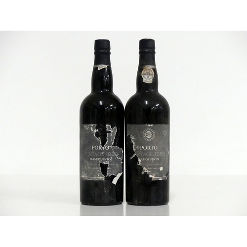 415 - 2 bts Ramos Pinto Vintage Port 1983 sl bs, torn labels