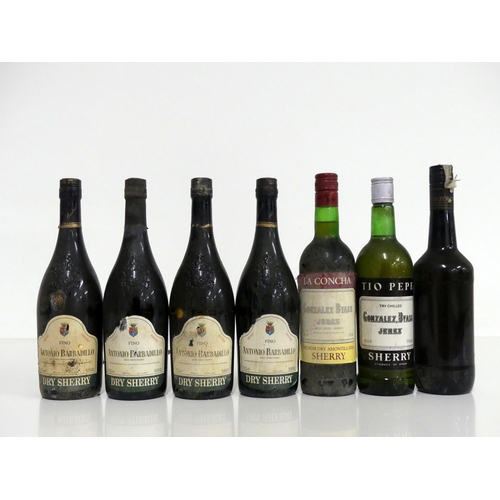 417 - 4 bts Antonio Barbadillo Fino Dry Sherry NV bs 1 bt Gonzalez Byass La Concha Medium Dry Amontillado ... 