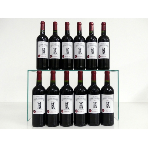 587 - 12 bts Ch. Tour St Bonnet 2010 oc Médoc Cru Bourgeois i.n