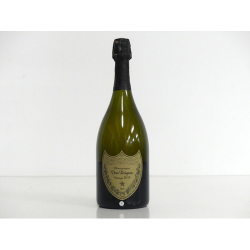 115 - 1 bt Dom Perignon 2010 vsl foil damage