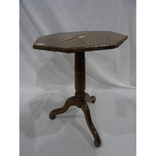 1177 - Late 18th/early 19th century octagonal side table with burr oak top, on turned pedestal support to t... 