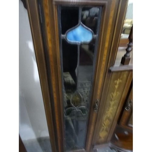 1186 - Late Victorian/early Edwardian glazed display cabinet with multi-mirror panel back above the assorte... 