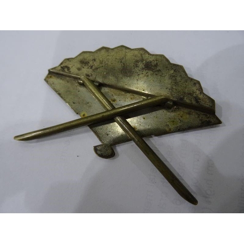 121 - Japanese bronze and gilt metal menu holder, fan-pattern and embossed with crane and water lilies, ea... 