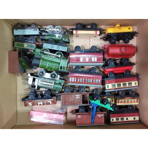 180 - Large collection of Hornby '0' gauge tinplate locomotives and rolling stock, some boxed, to include ... 