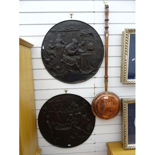 188 - Wall plaques of bronze effect relief,  depicting 18th century gentlemen playing musical instruments ... 