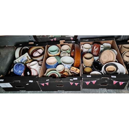 314 - Quantity of ceramic plant pots and holders including a stoneware pot labelled 'Green Label Curry Pas... 