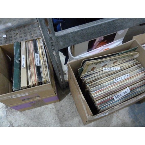 373 - Quantity of long playing records and 45's to include The Fifth Dimension, Country Joe and the Fish, ... 