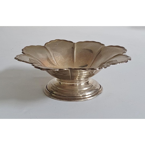 462 - Mid 20th century silver flower-shaped pedestal dish, Birmingham, maker's mark worn, 3.7oz or 104g