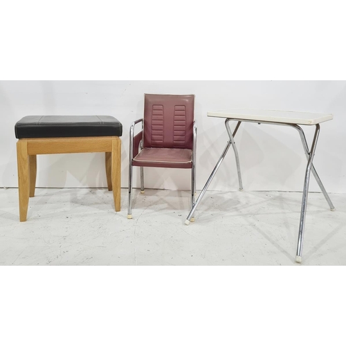 1069 - Dressing table stool, a child's vintage chair and a table (3)