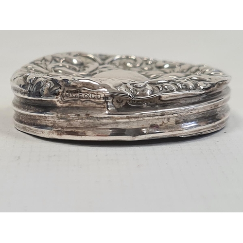 252 - Silver vesta case with repousse decoration, marked 925, 1.1oz, a silver-mounted nail buff, Birmingha... 