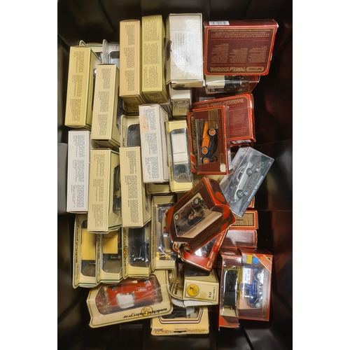 498 - Large quantity of Matchbox Models of Yesteryear (2 boxes)