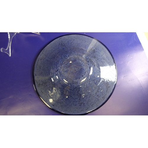 104 - 20th century studio glass circular dish in blue and clear bubbled glass, 30cm diameter