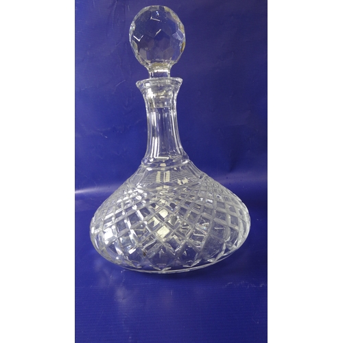 99 - Various glass decanters with stoppers (9)