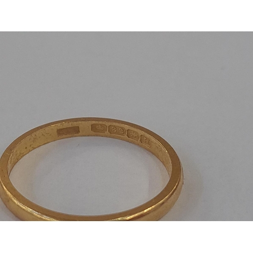 515 - 22ct gold wedding ring, 3g approx