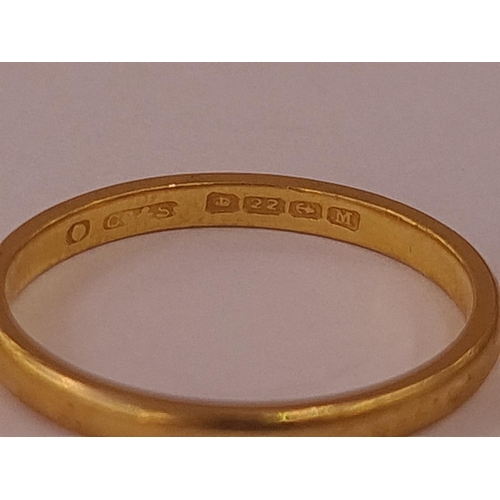 516 - 22ct gold wedding ring, 3.1g approx