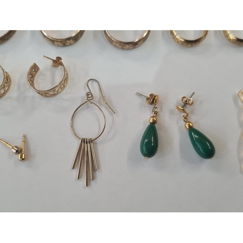 601 - Quantity of 9ct gold and other hoop drop and pendant earrings and a 9ct gold St Christopher pendant,... 