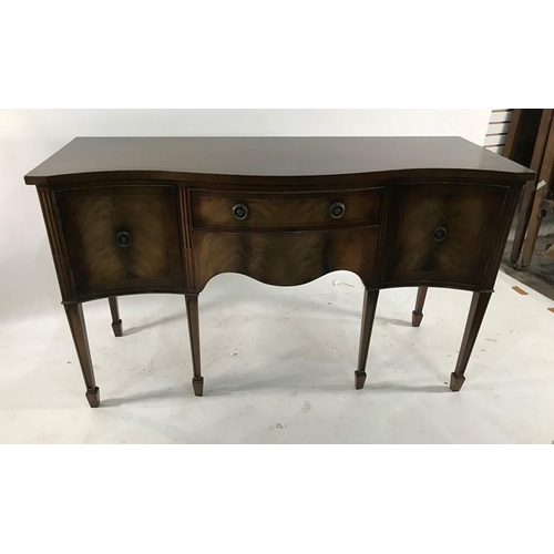 1204 - 20th century mahahogany serpentine-fronted sideboard with two central drawers flanked by two cupboar... 