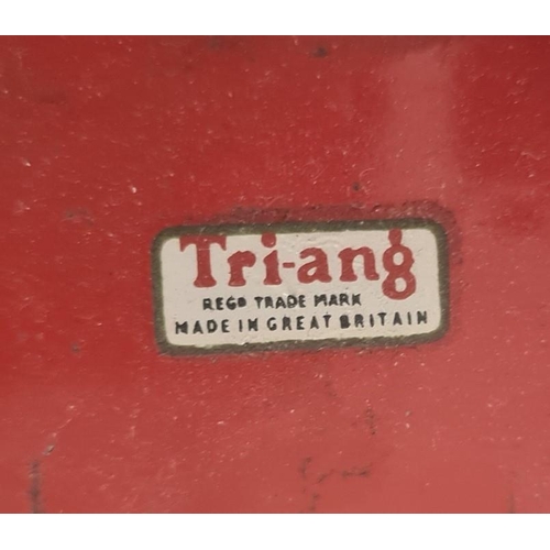 149 - Triang tinplate Jones KL44 crane