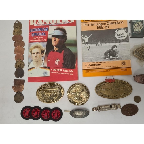 227 - Quantity of assorted coins, medals and badges including Swindon GWR Loco brass tags, steam rally exh... 