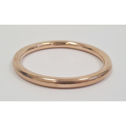 314 - 9ct gold hollow bangle of plain form, 22g approx