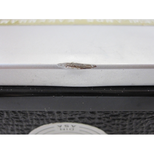 121 - Leica M2-995 442 rangefinder camera, a Summaron lens serial number 1810648, an IROOA lens hood, in b... 