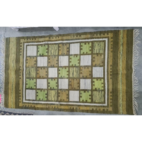 1258 - Modern rug with chess board pattern in cream, orange and green, stepped border, 168 x 101cm