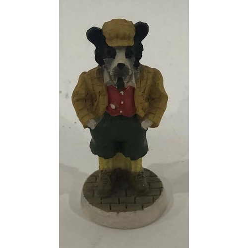 201 - Collectables lot to include Leonardo foxes group, Regency Fine Art figure 'The Dogs of Donnington St... 