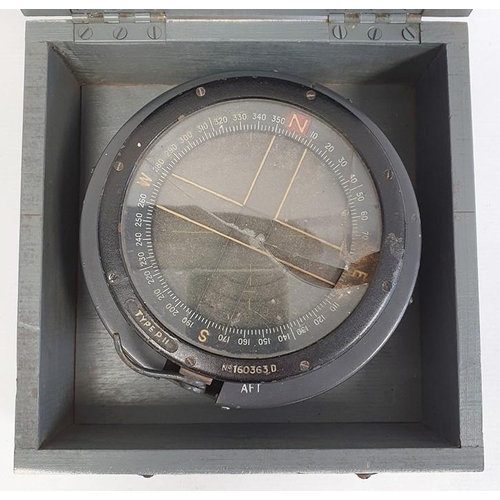 197 - 20th century Type PII compass, no.160363D in grey-painted carry case, stamped 'Jun 1952 Admiral Comp... 