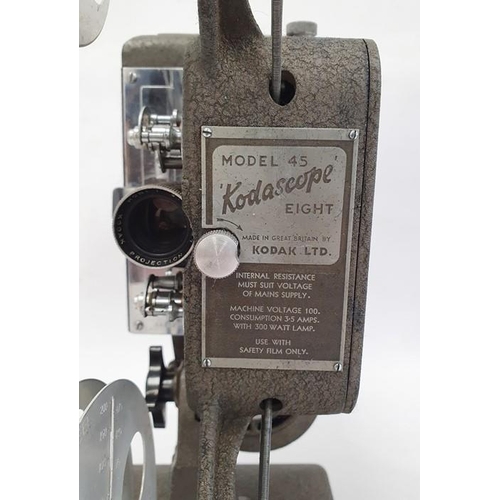 199 - Kodak model 45 Kodascope Eight projector in case