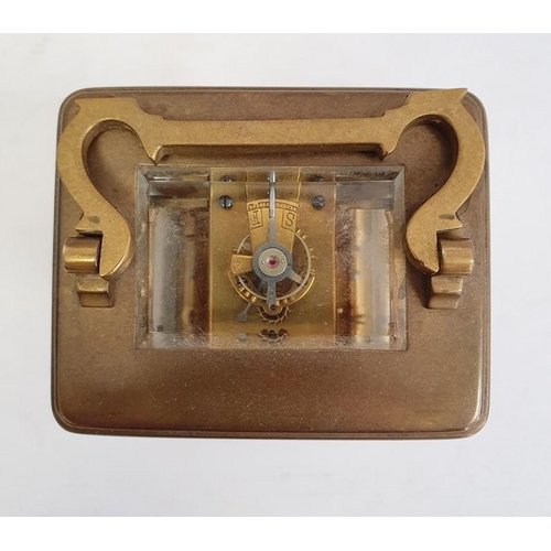 1017 - Brass carriage timepiece in plain case, 15cm high