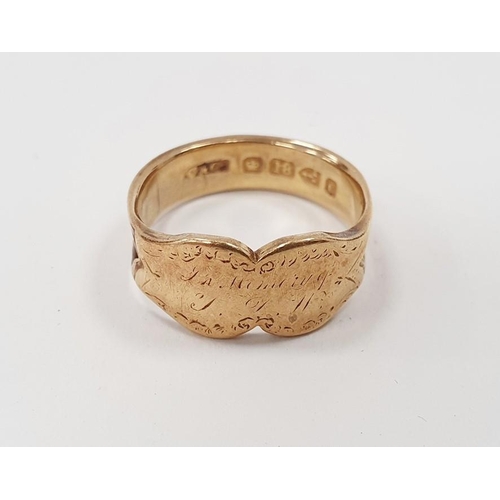 287 - Victorian 18ct gold memorial ring, Chester 1886 with engraved dedication (rubbing to engraving and l... 